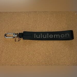 Lululemon Never Lost Keychain Black